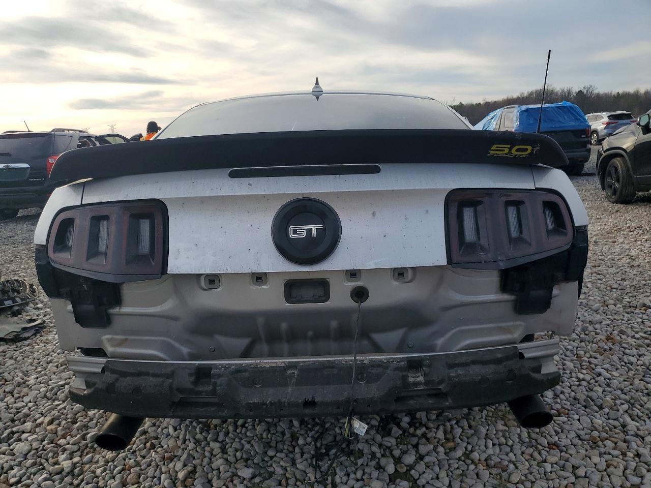 2012 Ford Mustang Gt - Image 6