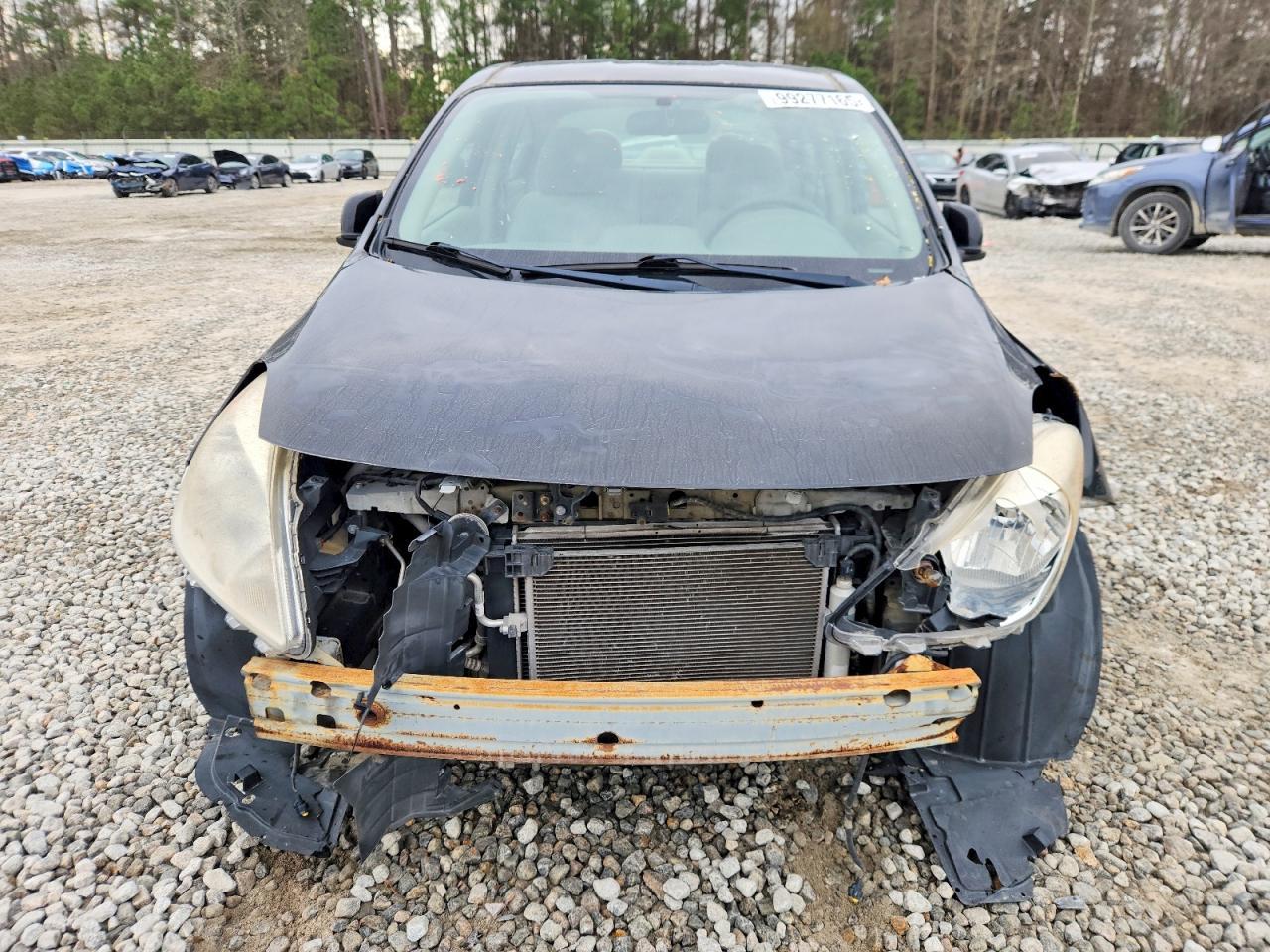 2012 Nissan Versa S - Фото 5