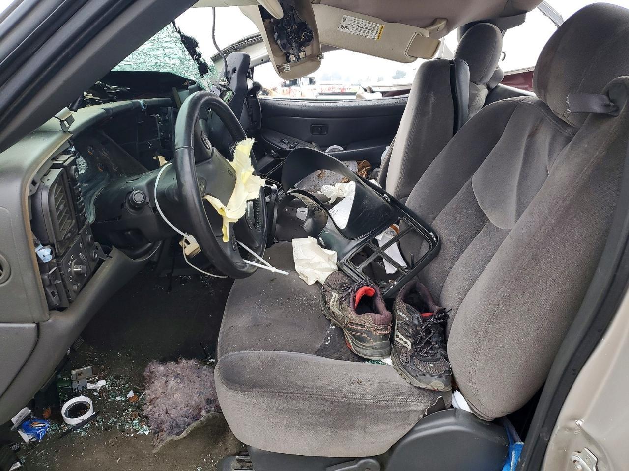 2006 GMC New Sierra K1500 - Фото 7