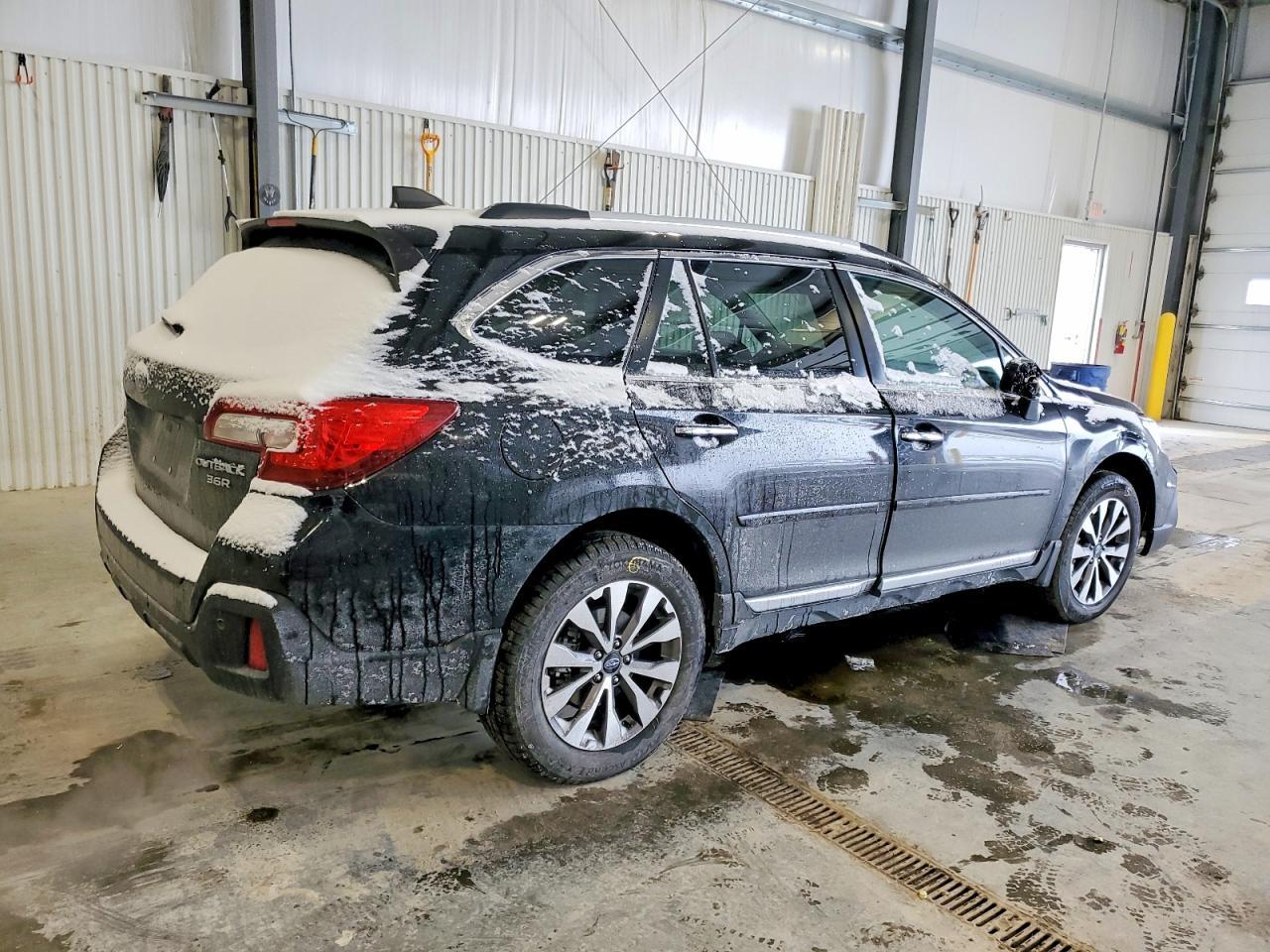 2019 Subaru Outback Touring - Фото 3