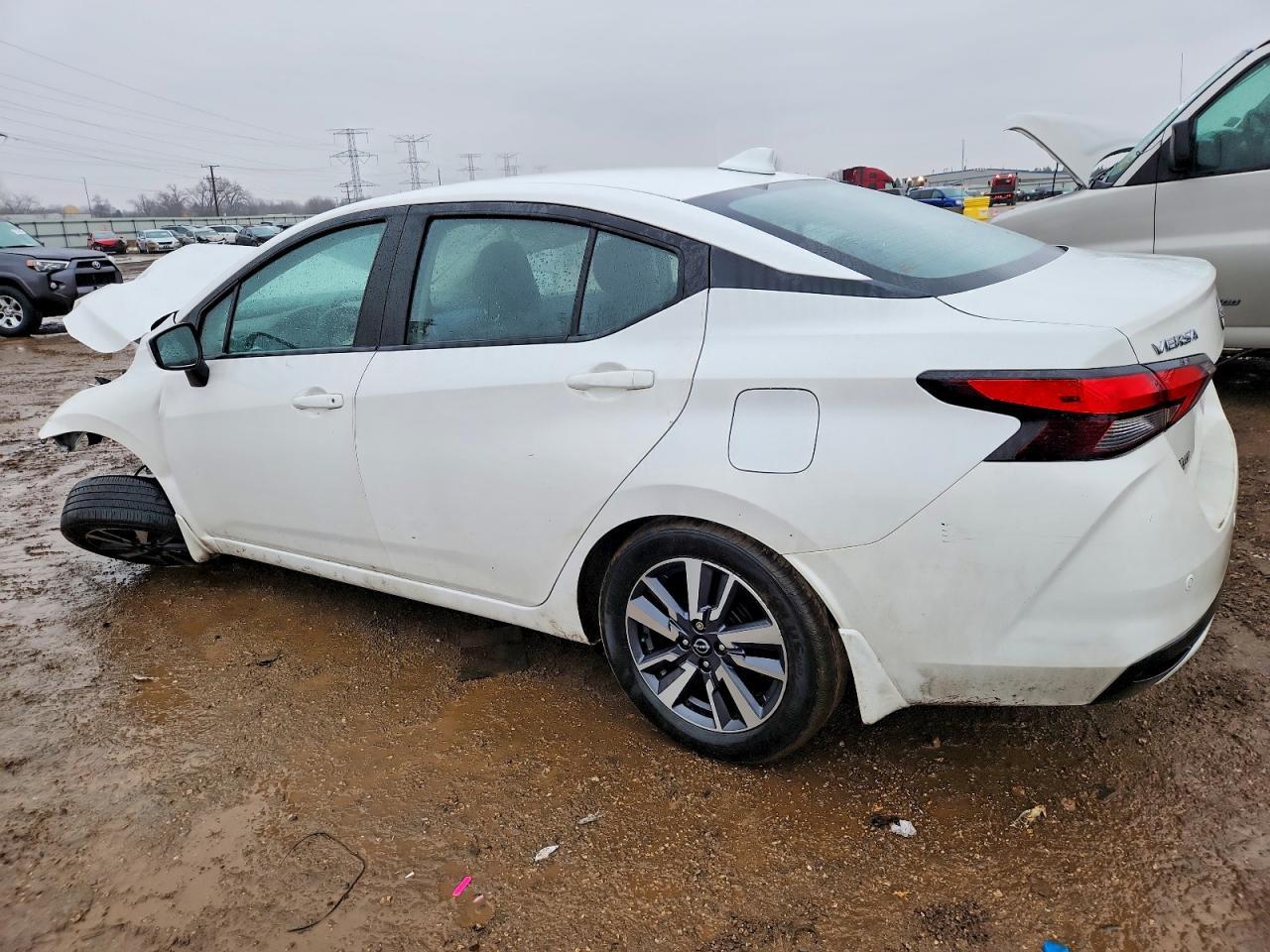 2024 Nissan Versa Sv - Image 2