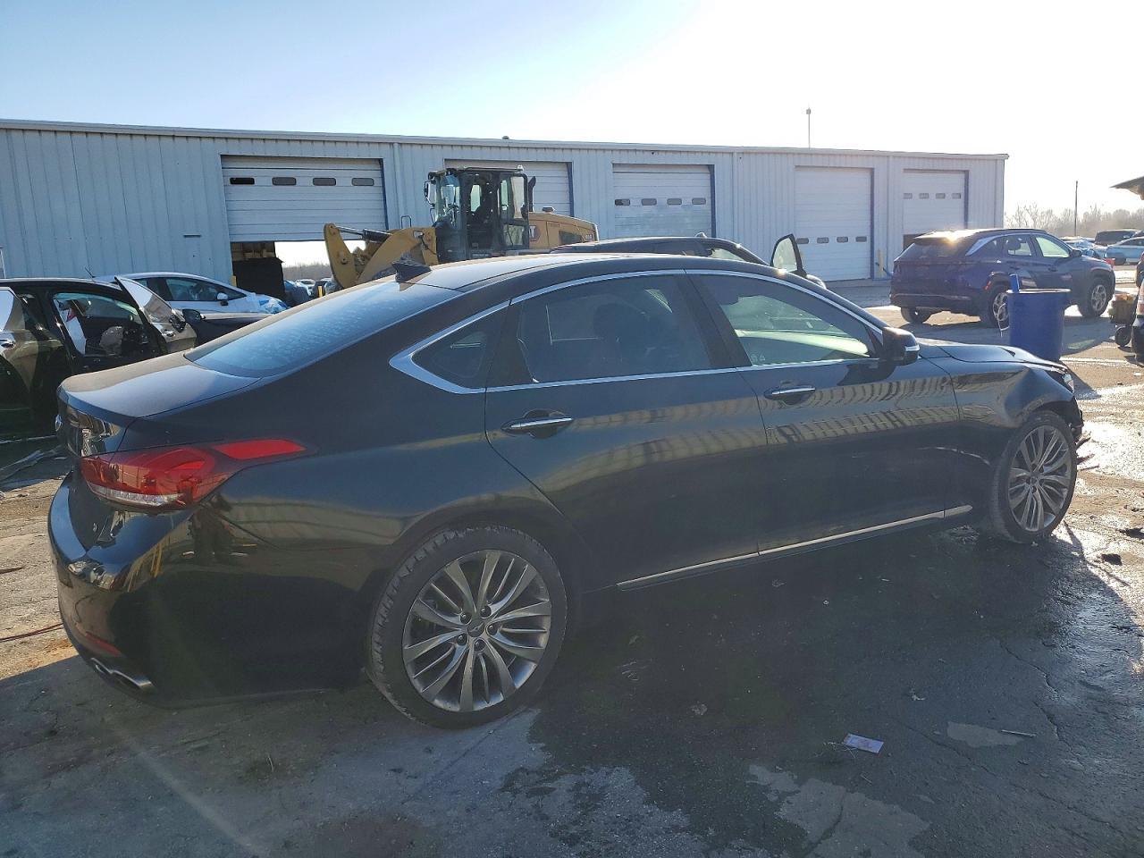 2015 Hyundai Genesis 5.0L - Фото 3
