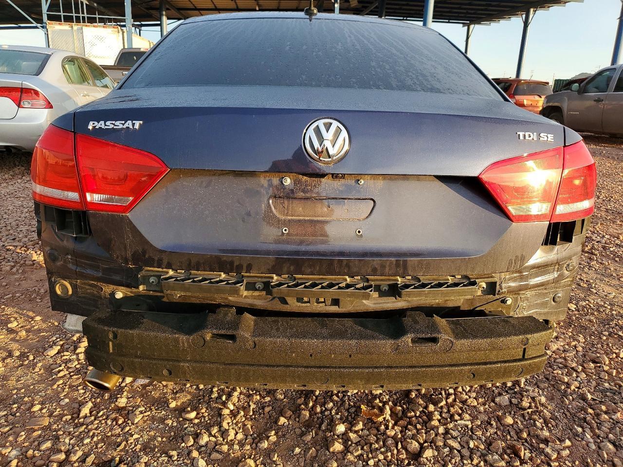 2014 Volkswagen Passat Se - Фото 6