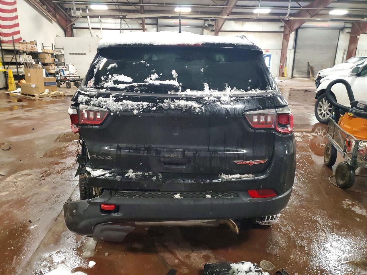 2018 Jeep Compass Trailhawk - Фото 6