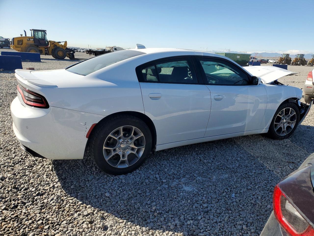 2016 Dodge Charger Sxt - Фото 3