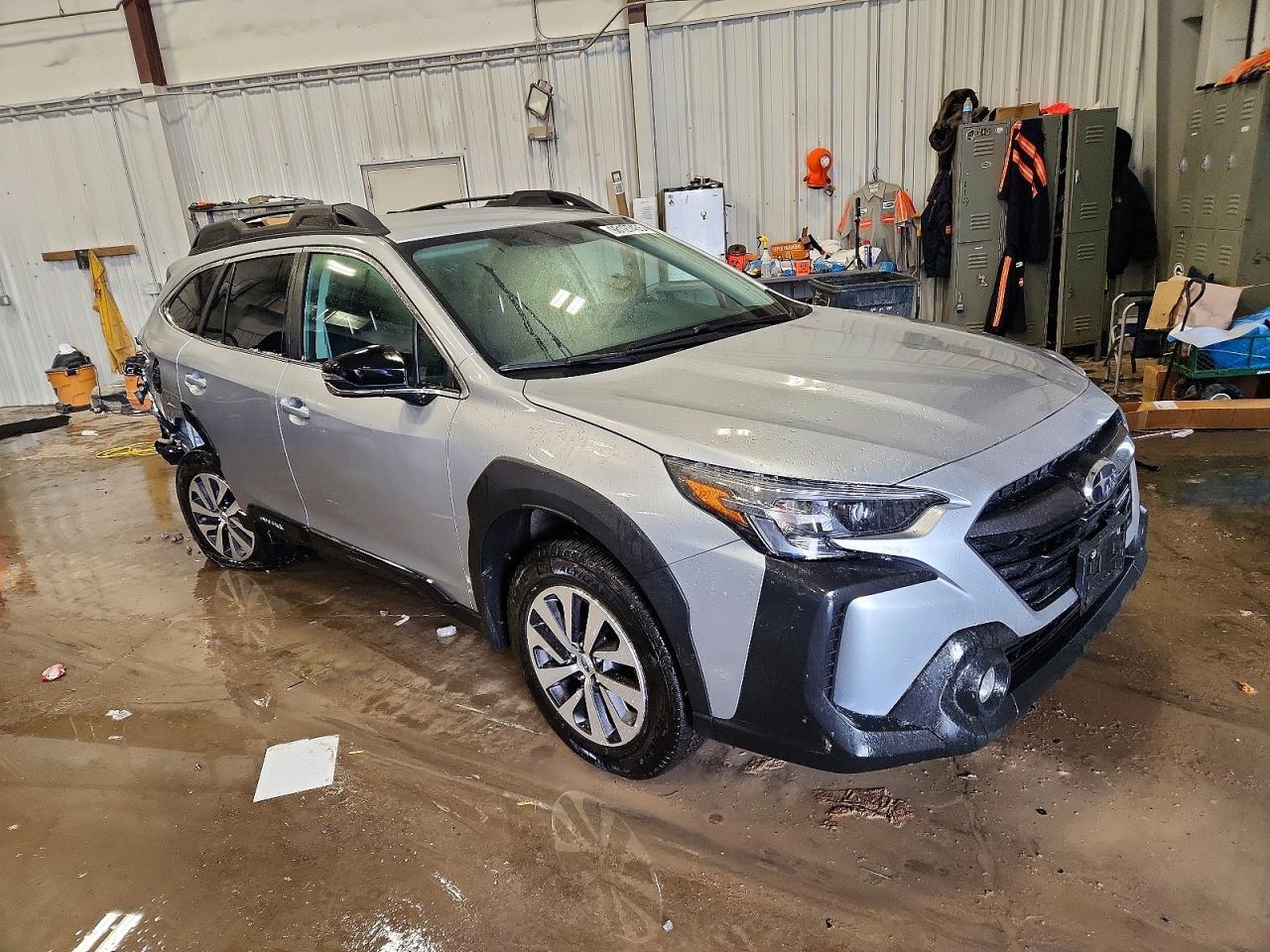 2025 Subaru Outback Premium - Image 4