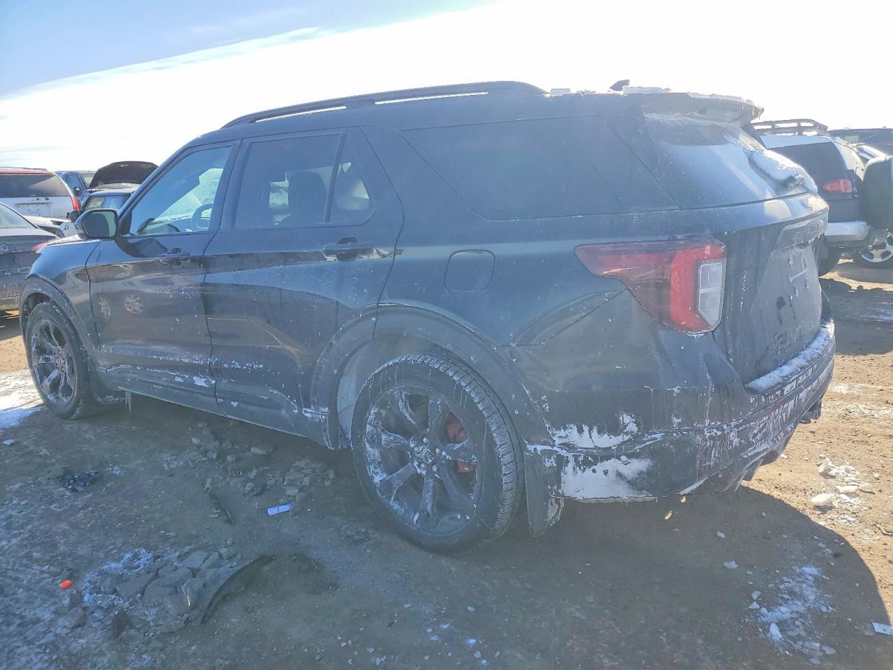 2023 Ford Explorer St - Фото 2