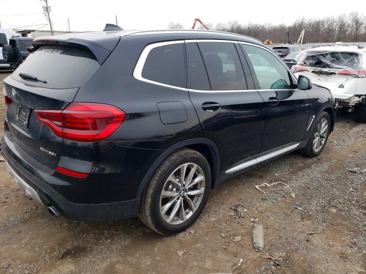 2018 BMW X3 xDrive30I - Фото 3