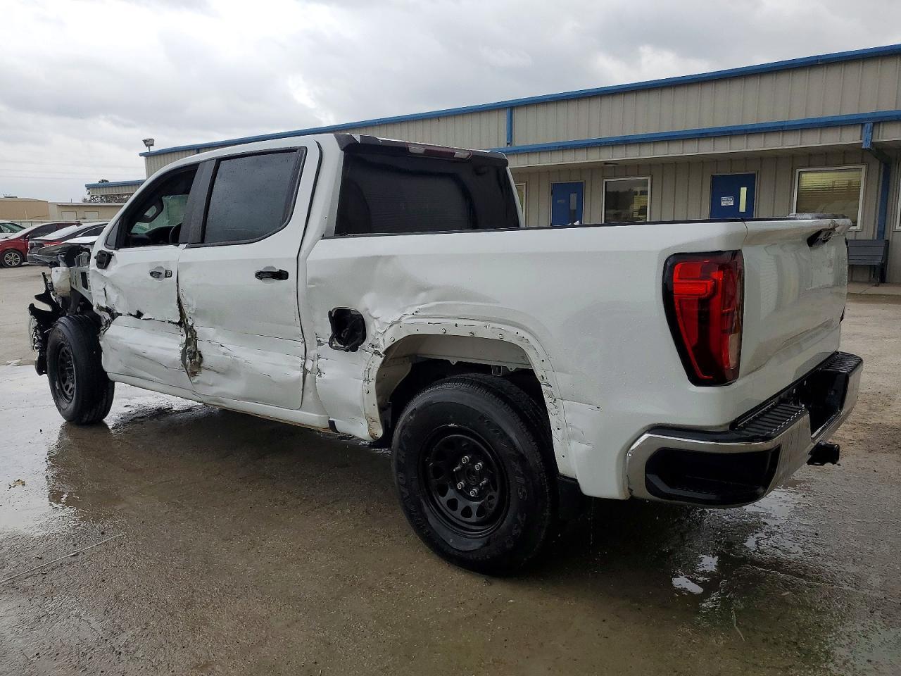2023 GMC Sierra C1500 - Фото 2