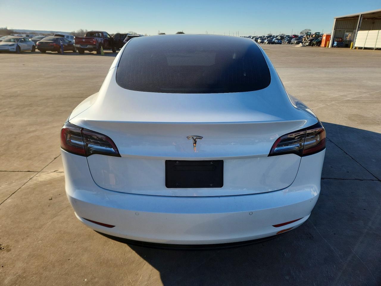 2019 Tesla Model 3 - Фото 6
