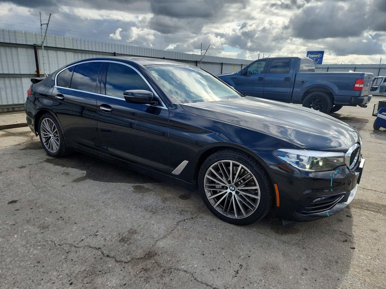 2018 BMW 530 I - Image 4
