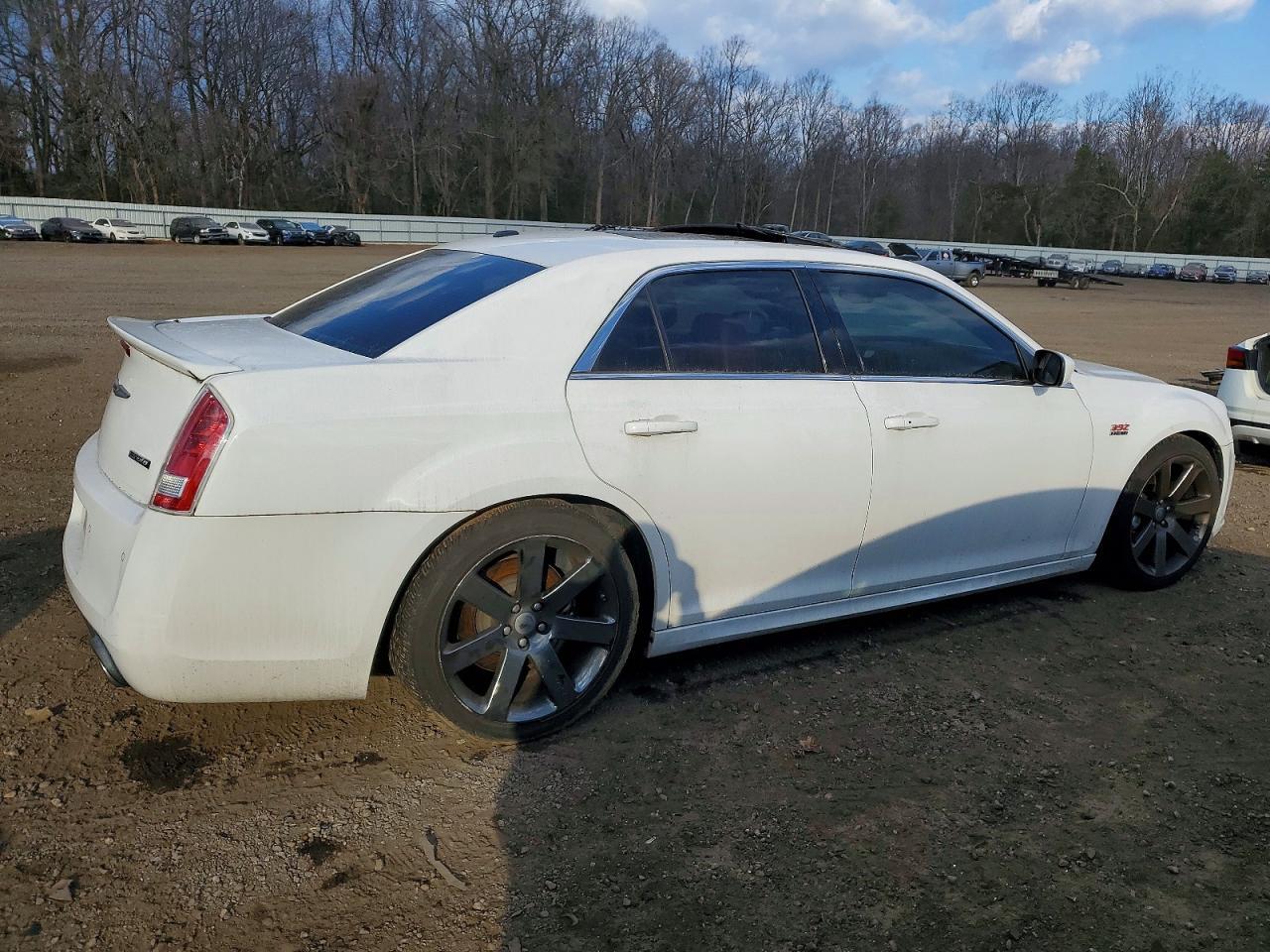 2012 Chrysler 300 Srt-8 - Фото 3
