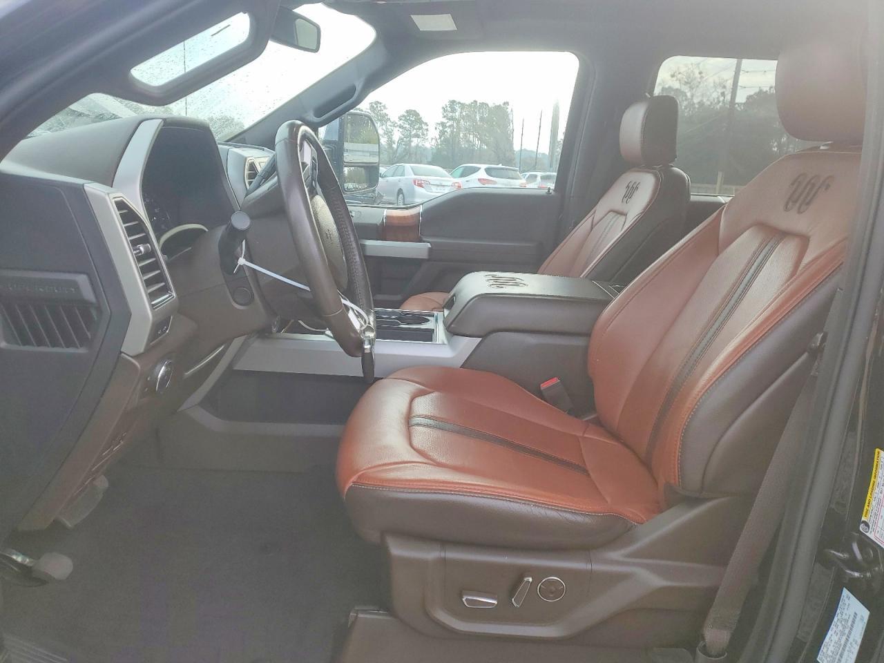 2021 Ford F250 Super Duty - Image 7