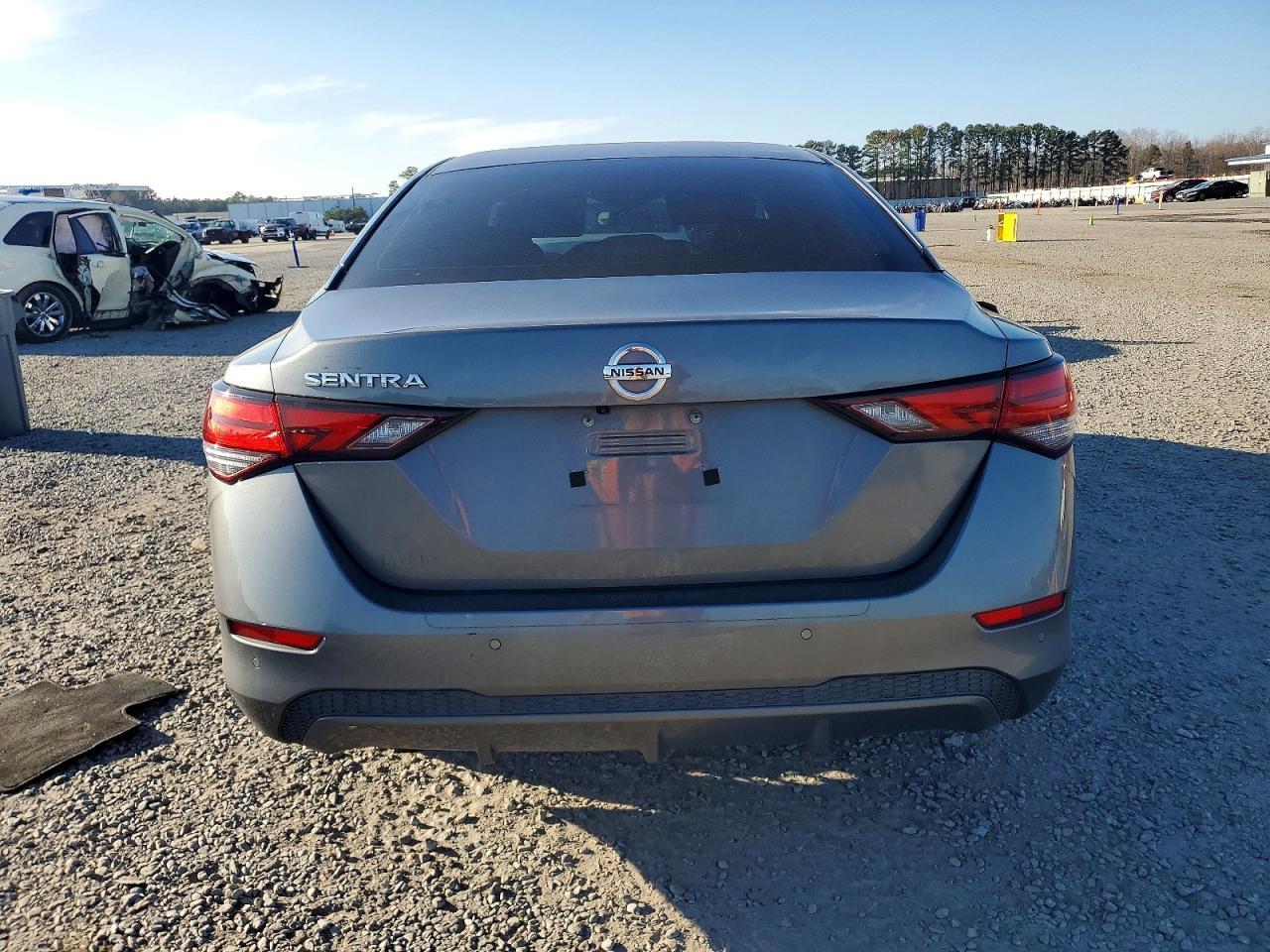 2021 Nissan Sentra S - Image 6