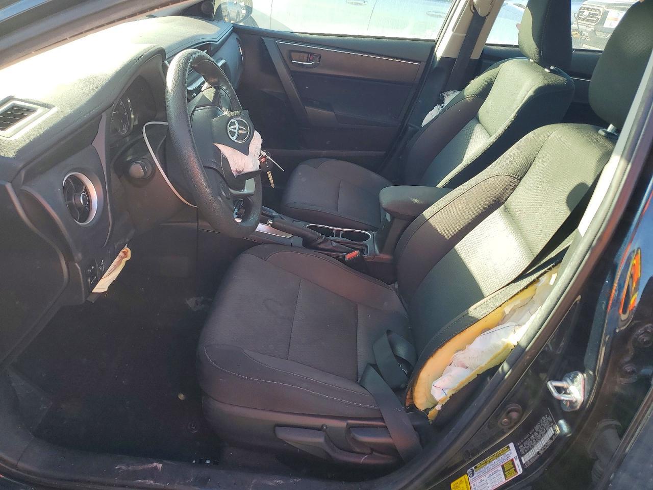 2019 Toyota Corolla L - Image 7
