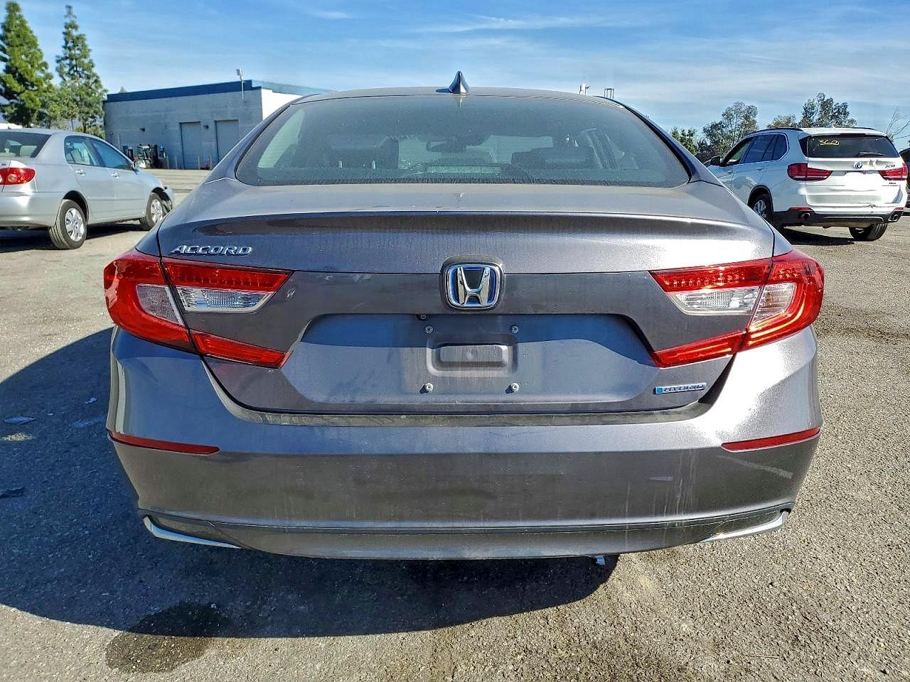 2021 Honda Accord Hybrid - Image 6