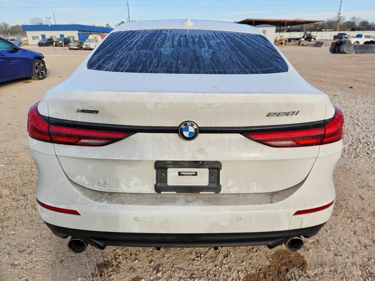2020 BMW 228Xi - Фото 6