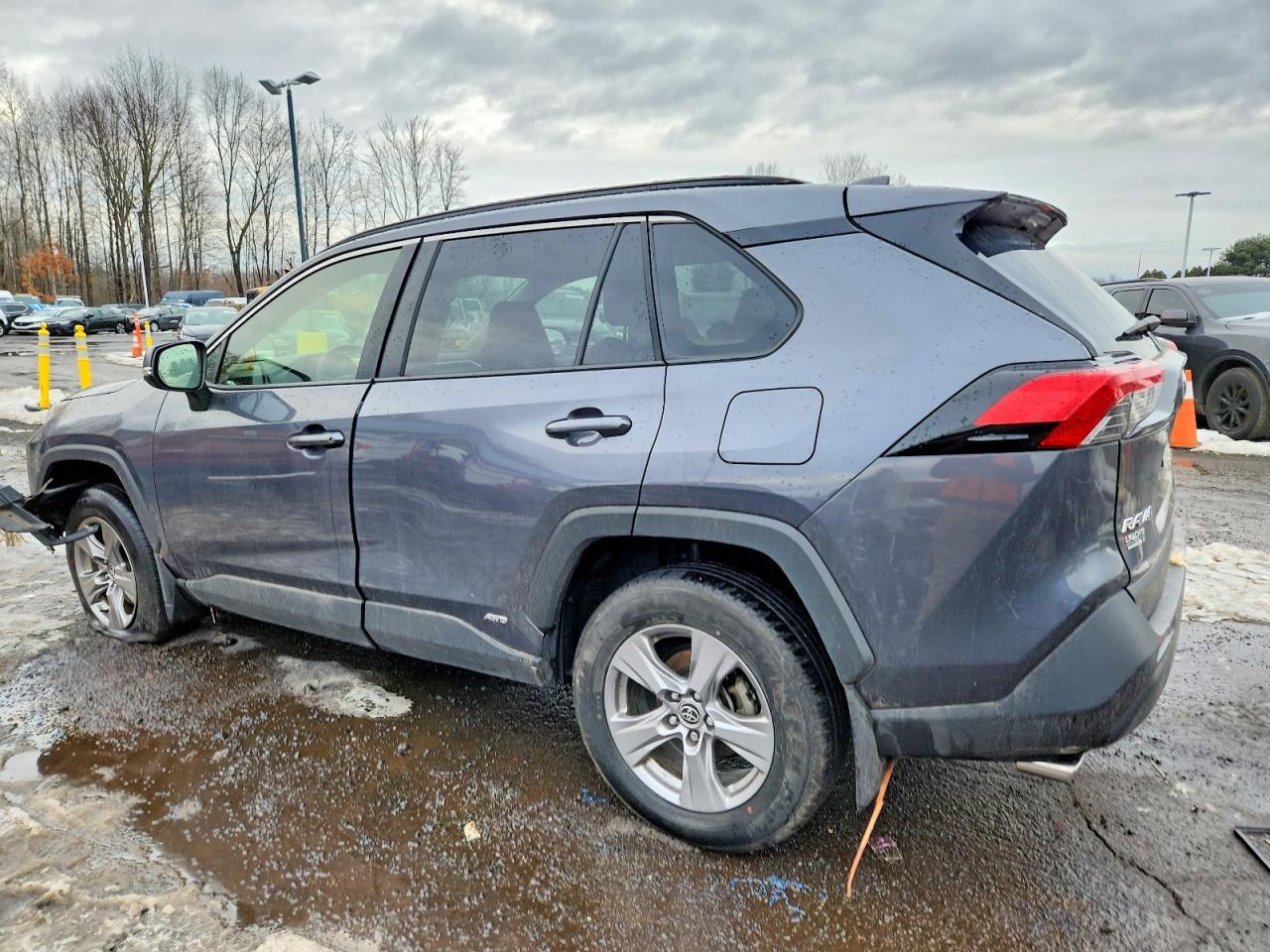 2025 Toyota Rav4 Xle - Image 2