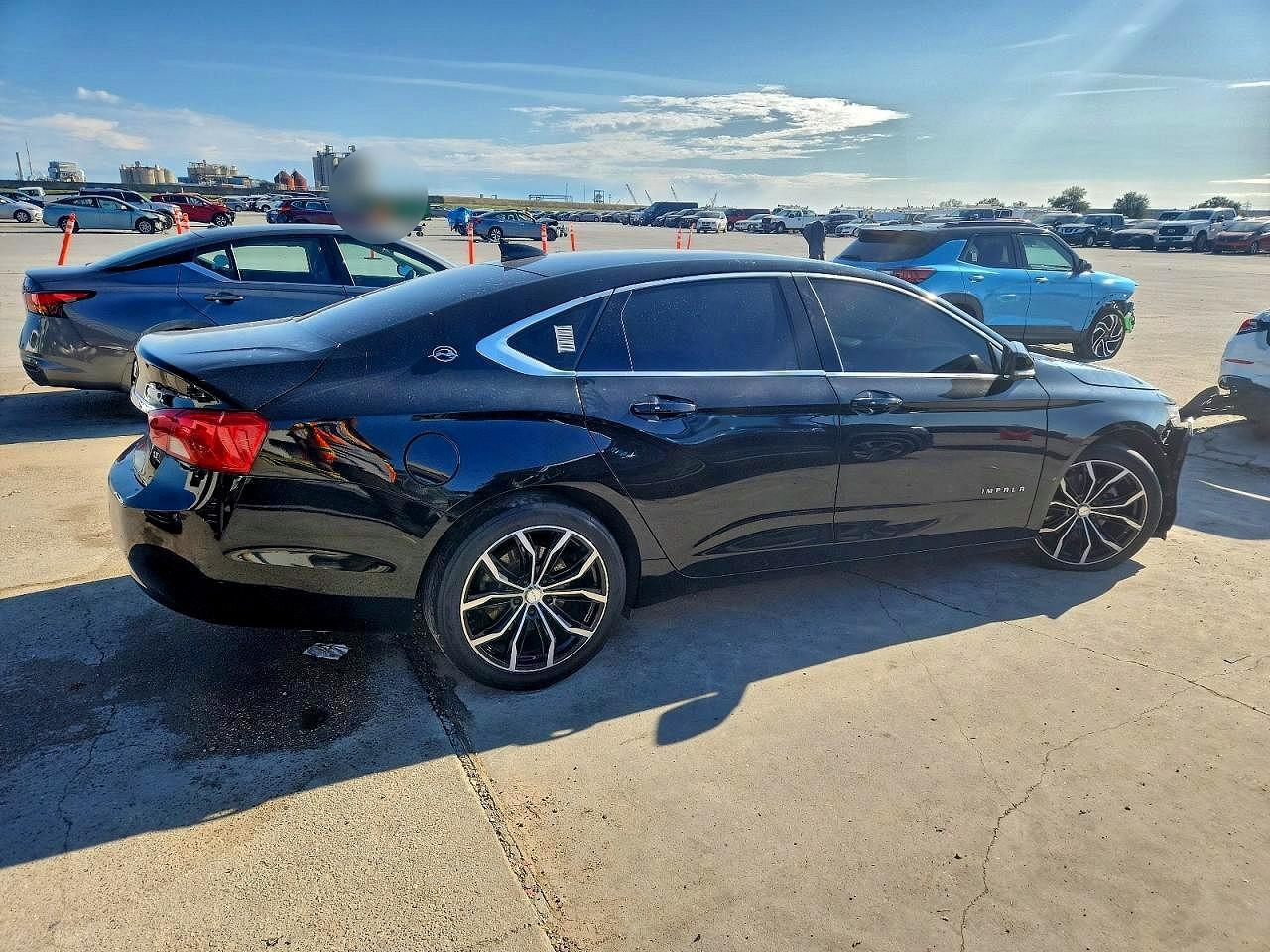 2019 Chevrolet Impala Lt - Image 3