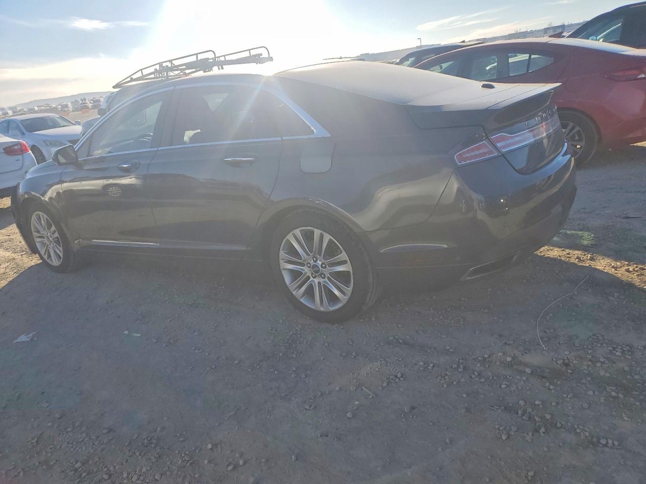 2014 Lincoln Mkz Hybrid - Image 2