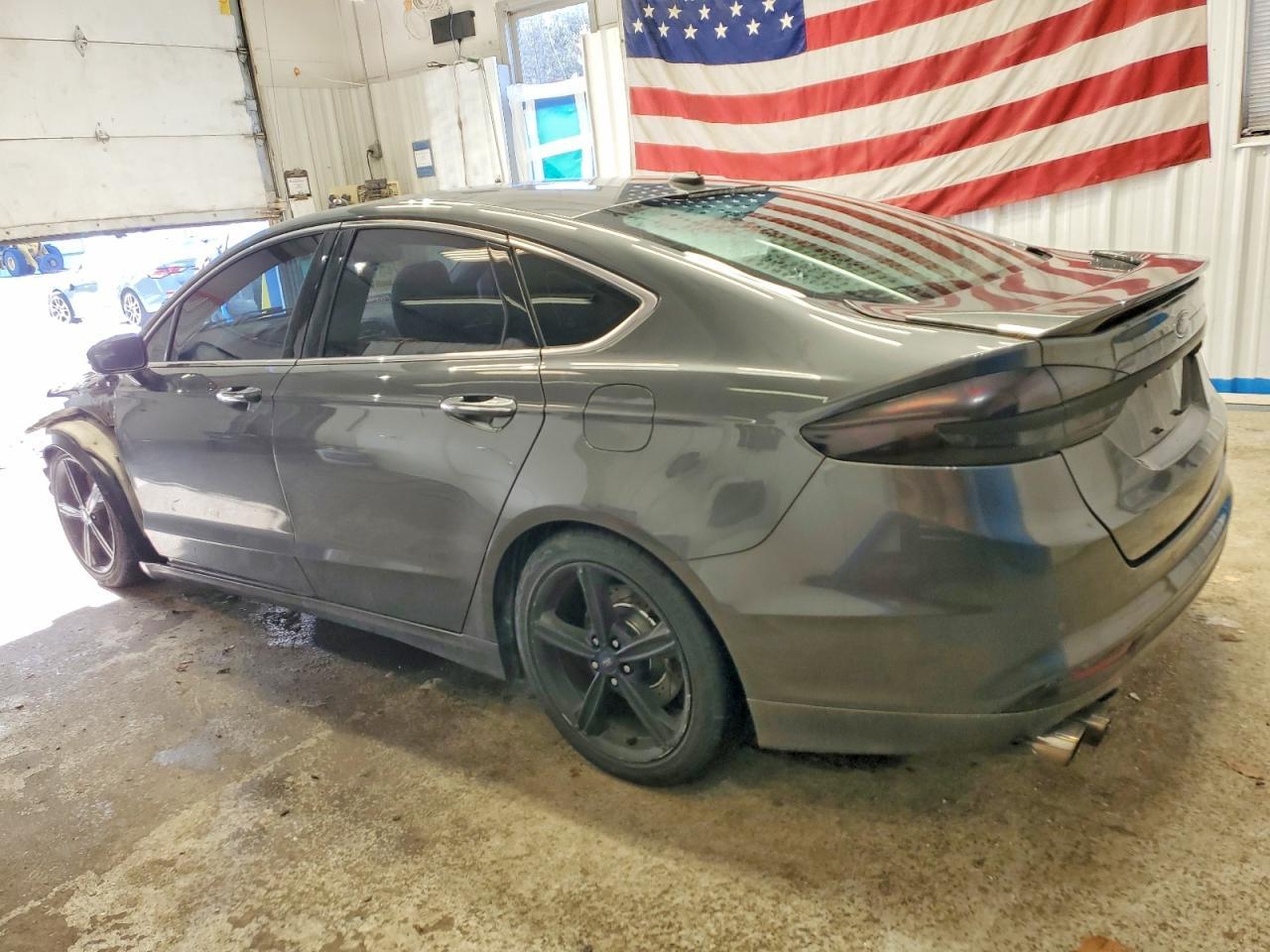 2017 Ford Fusion Sport - Фото 2