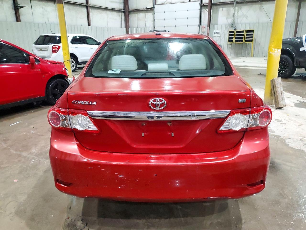 2011 Toyota Corolla Le - Фото 6