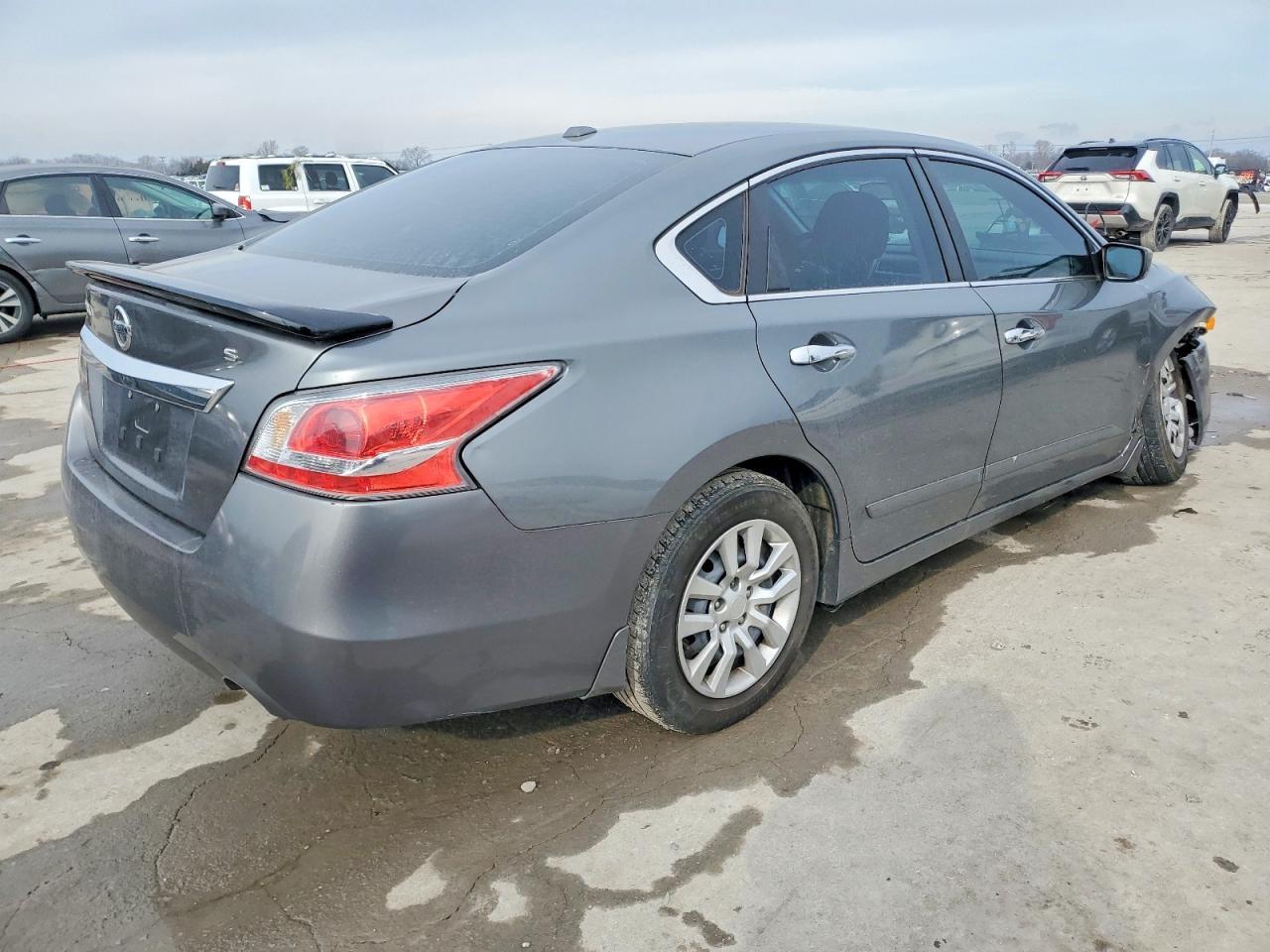 2015 Nissan Altima 2.5 - Фото 3