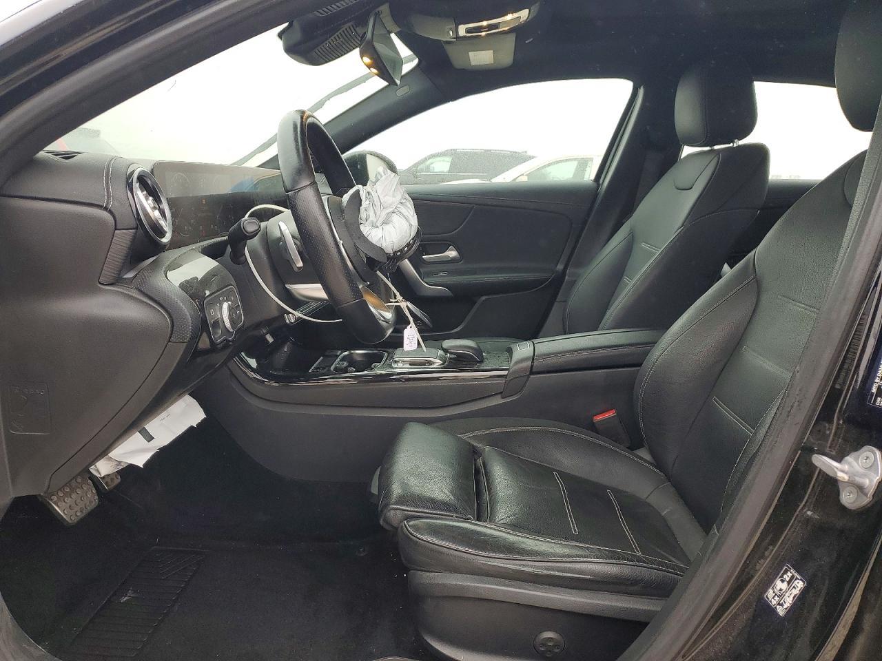 2019 Mercedes-Benz A 220 - Image 7