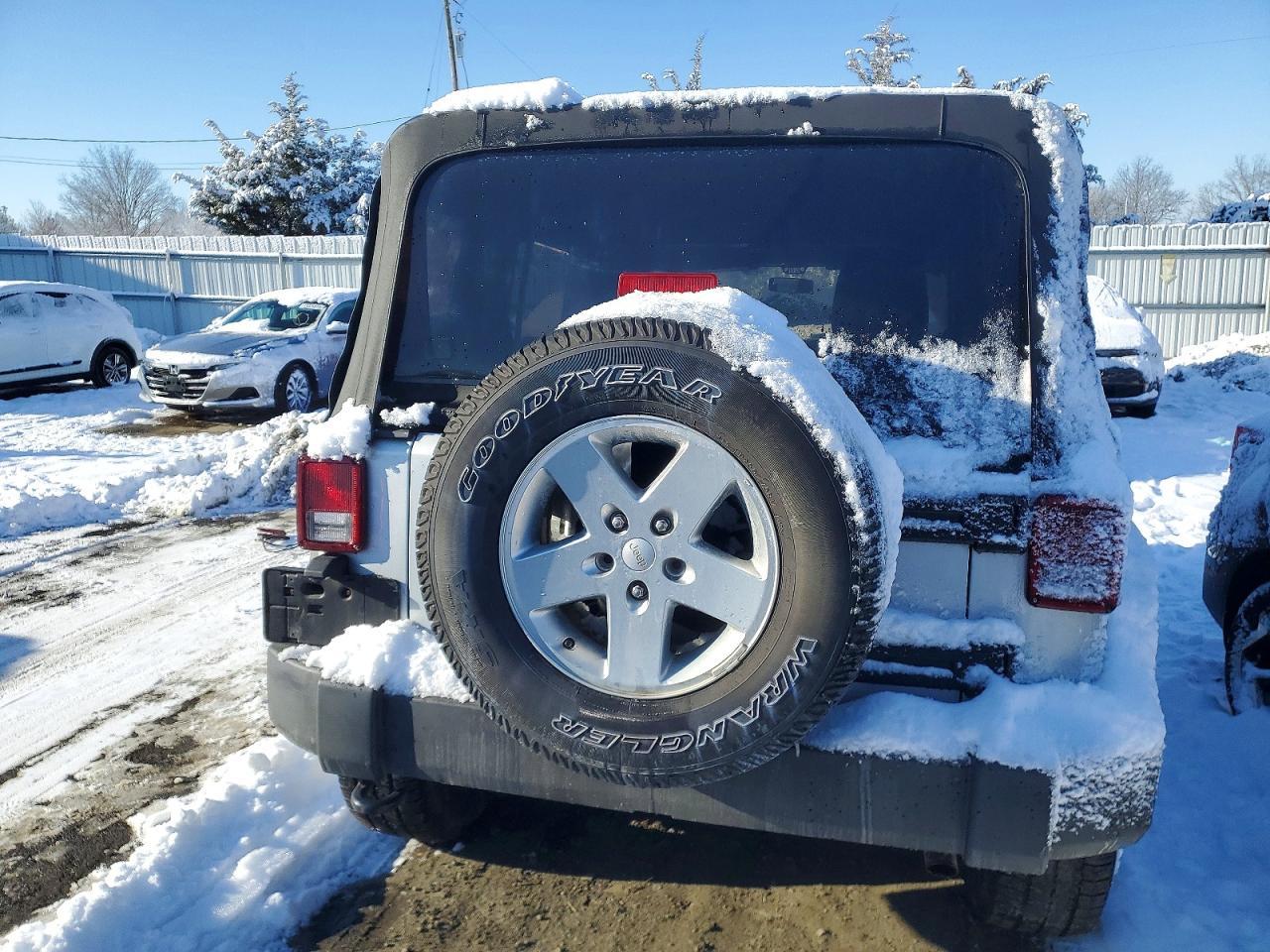 2011 Jeep Wrangler Unlimited Sport - Image 6