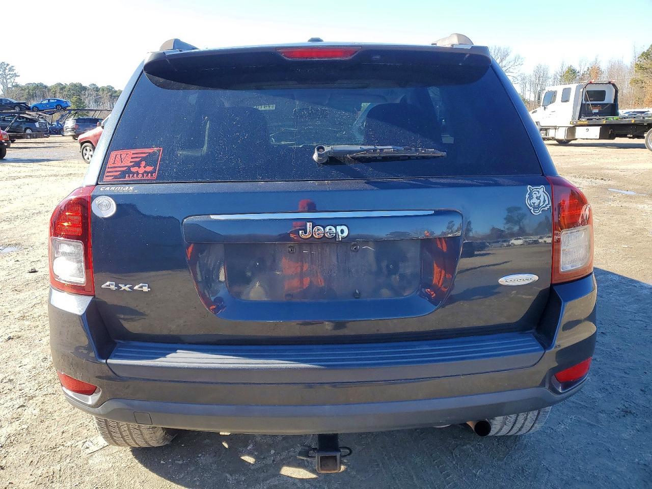2014 Jeep Compass - Фото 6