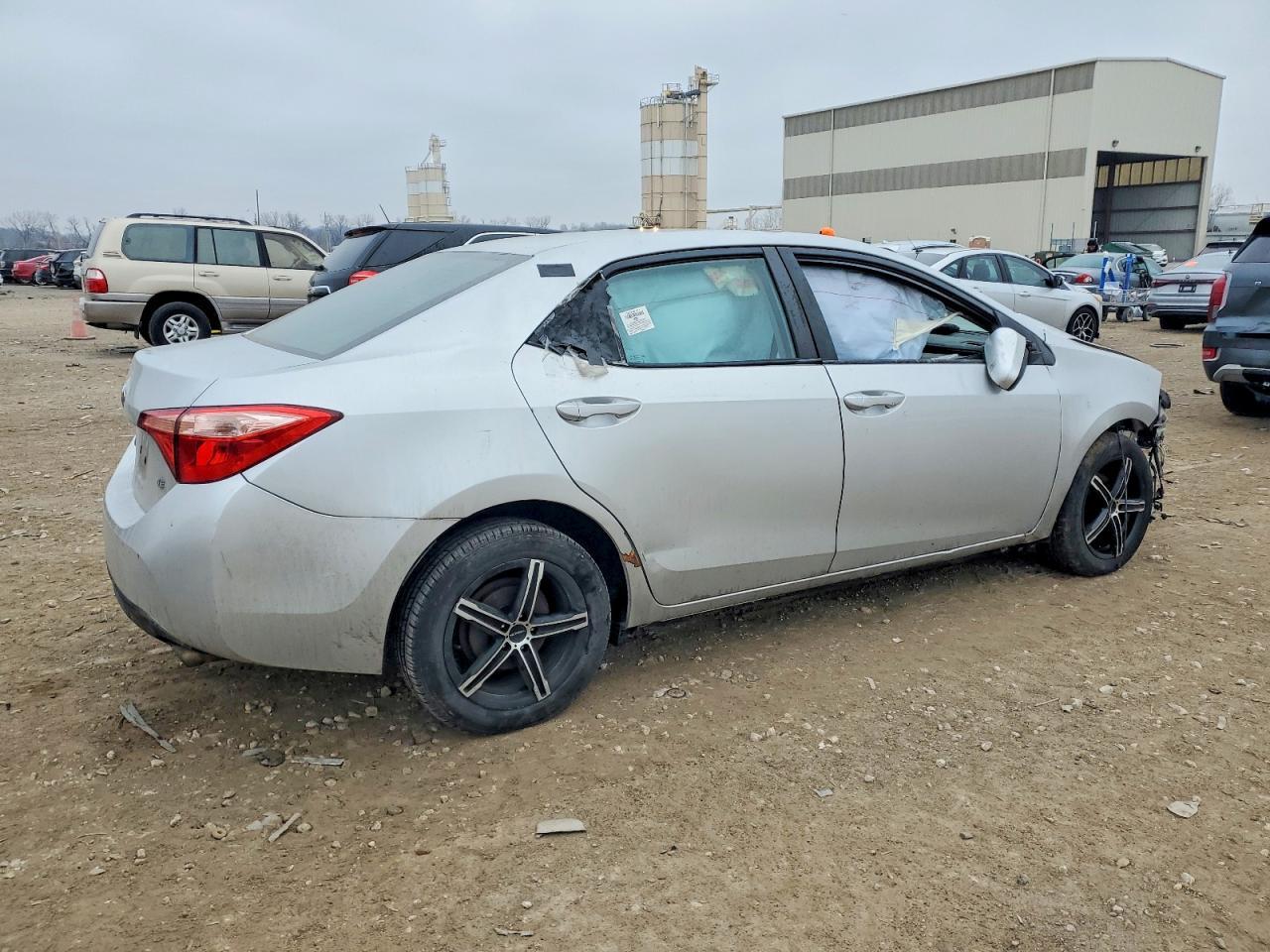 2018 Toyota Corolla L - Image 3