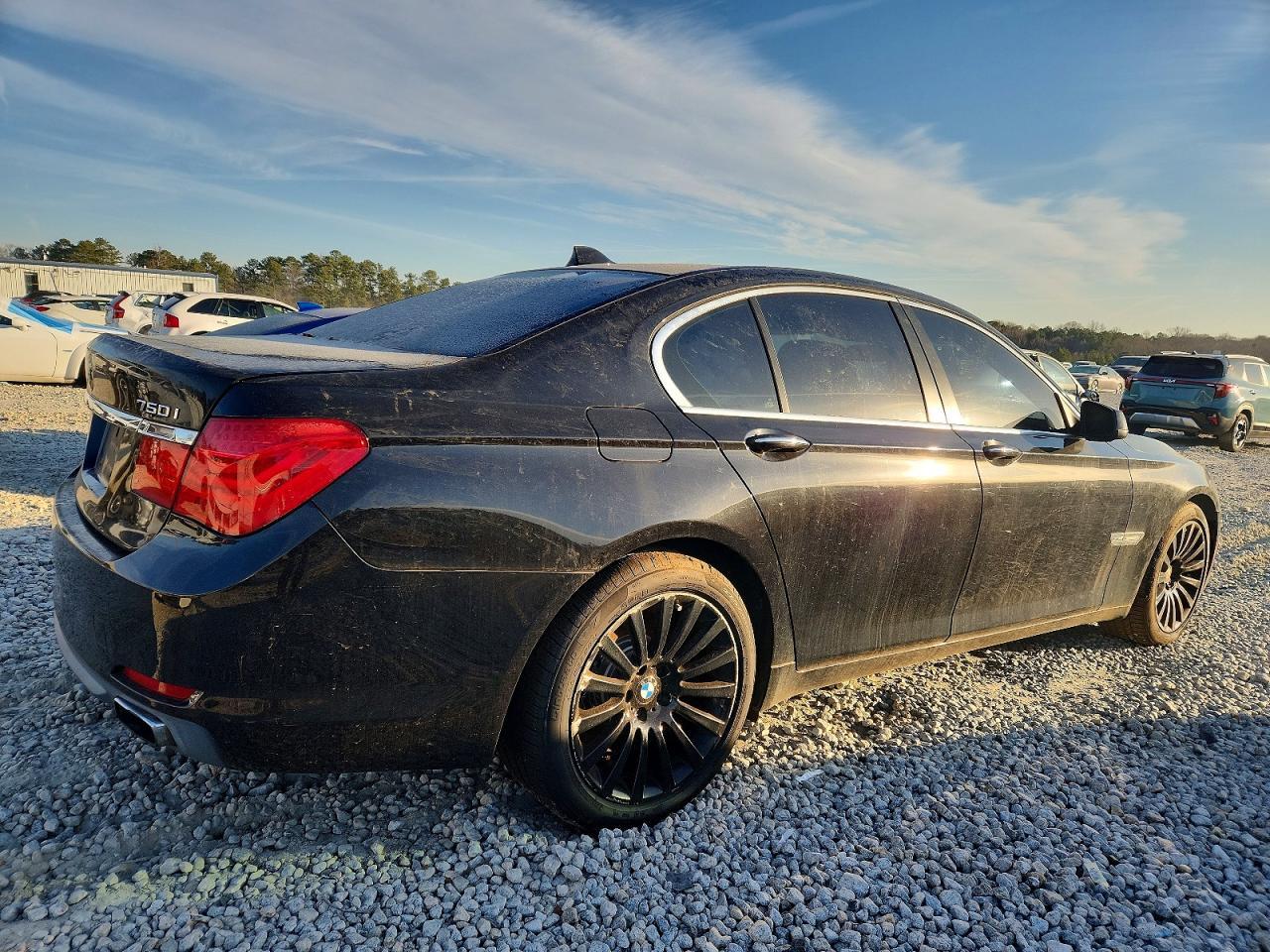2012 BMW 750 - Image 3