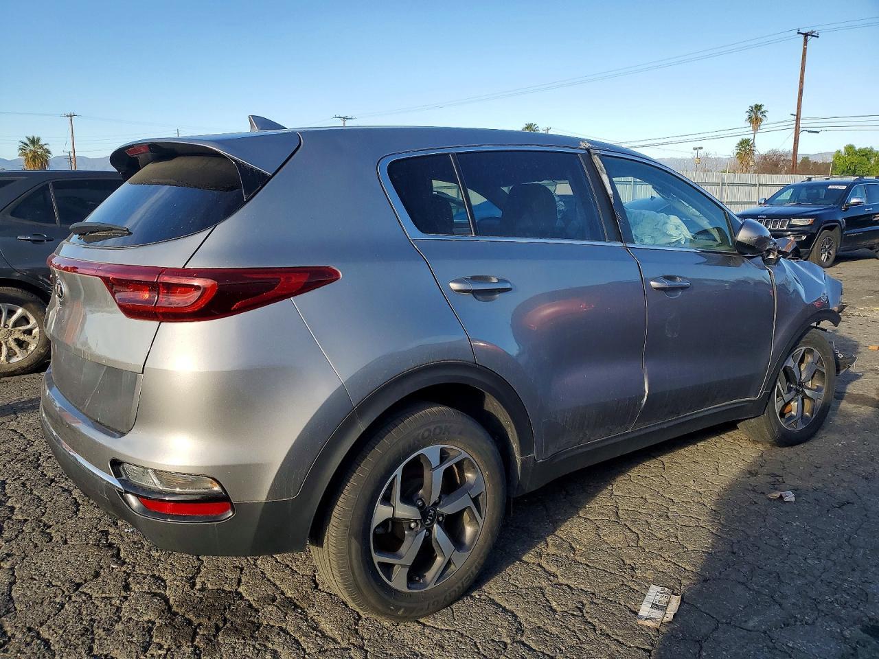 2021 Kia Sportage Lx - Image 3