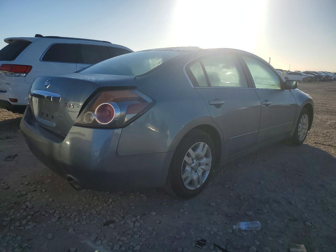 2012 Nissan Altima - Фото 3