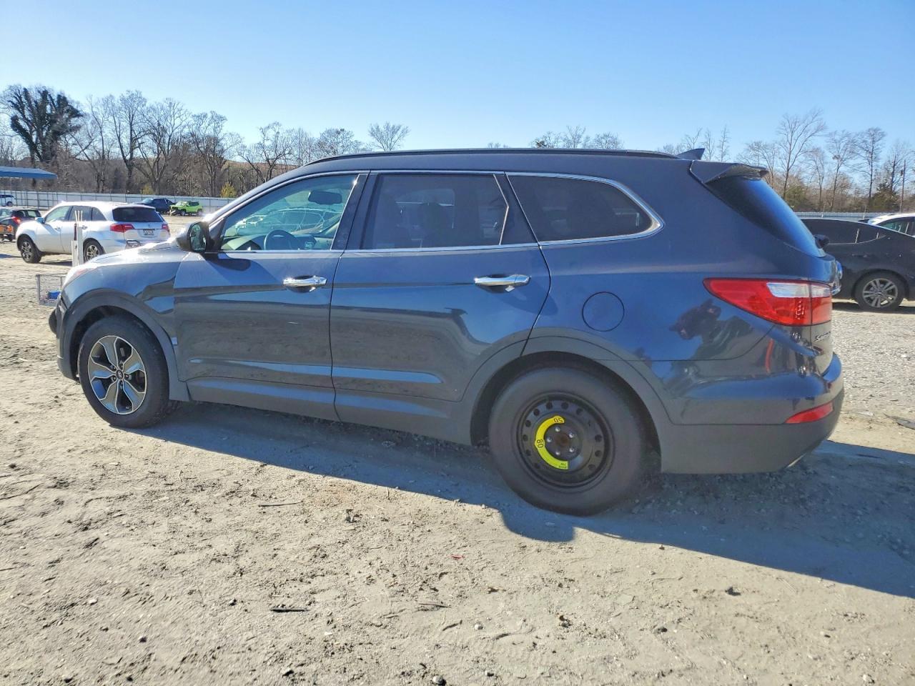 2016 Hyundai Santa Fe Se - Фото 2