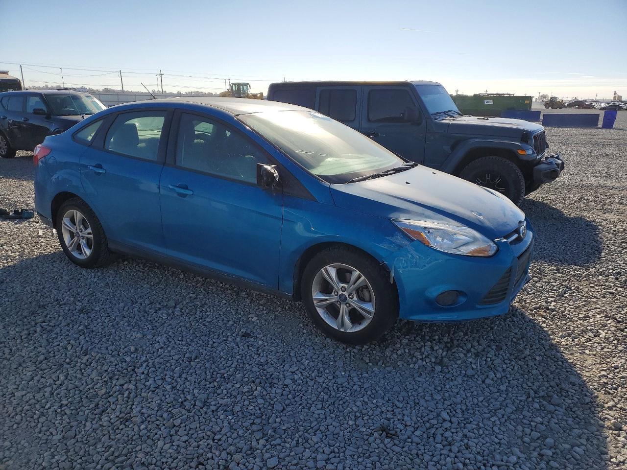 2012 Ford Escort - Фото 4