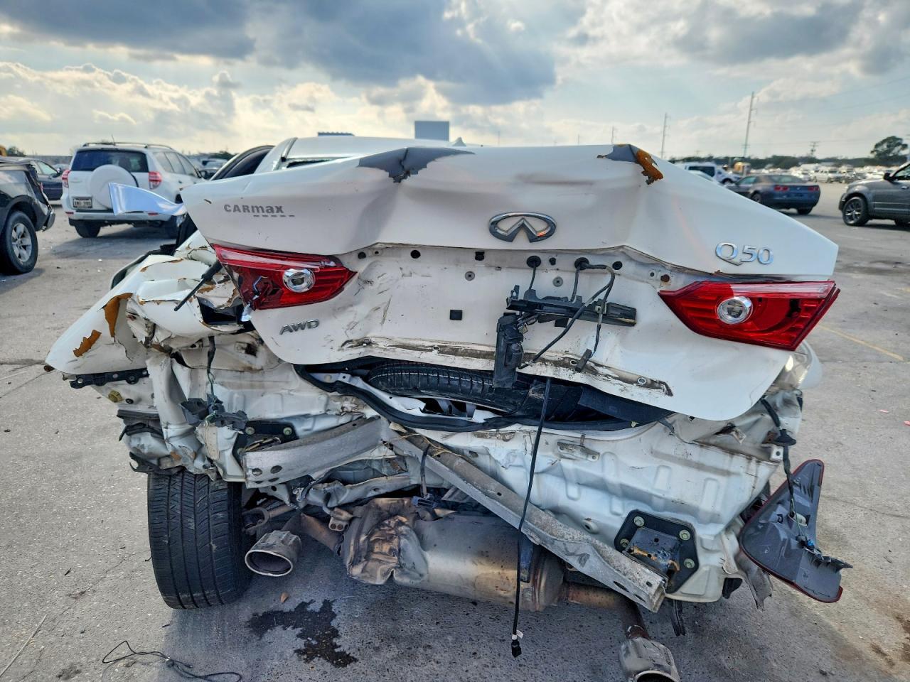 2015 Infiniti Q50 Base - Фото 6