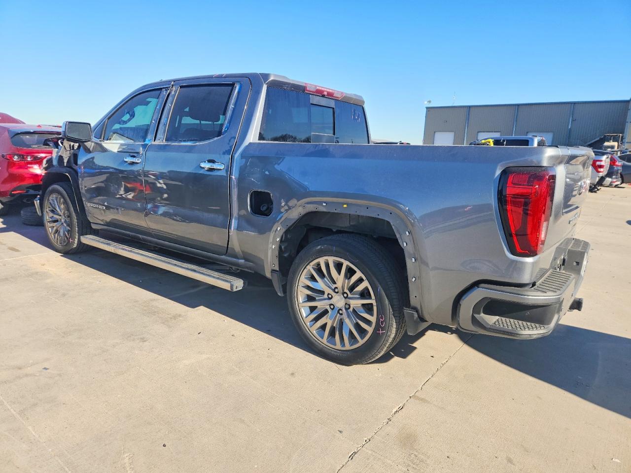 2019 GMC Sierra - Фото 2