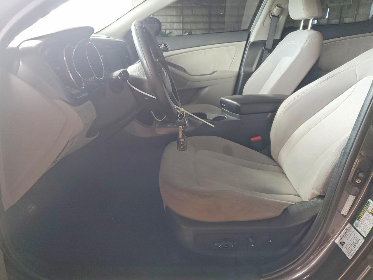 2011 Kia Optima Lx - Image 7