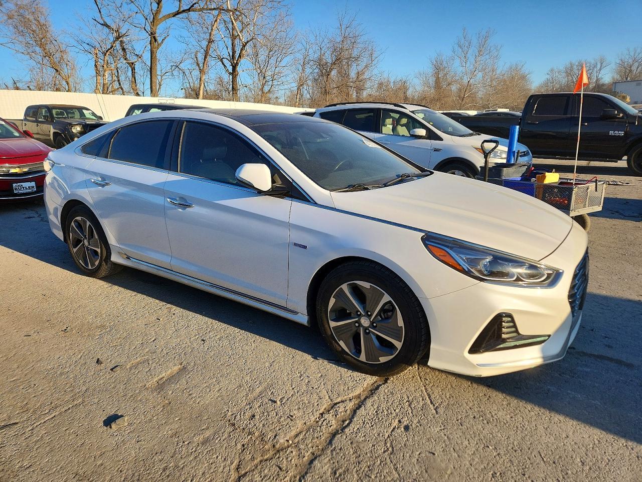 2019 Hyundai Sonata Hybrid - Фото 4