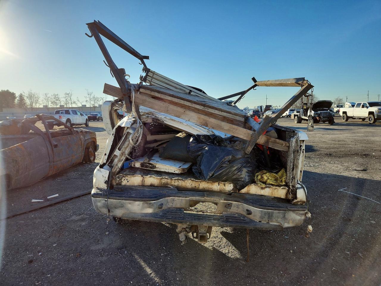 2002 Chevrolet Silverado C2500 Heavy Duty - Фото 6