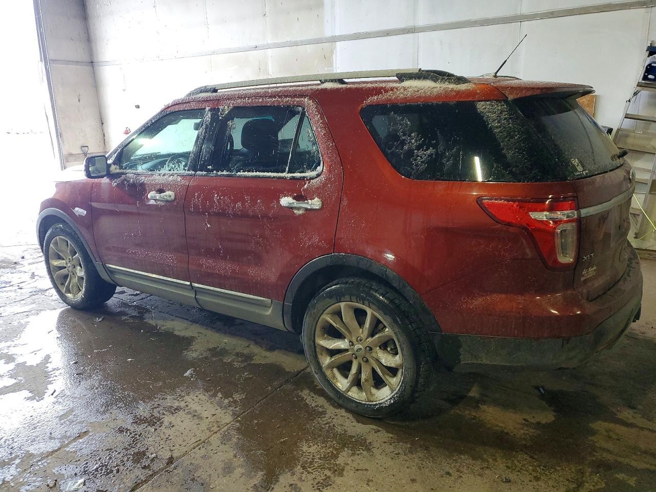 2014 Ford Explorer Xlt - Фото 2