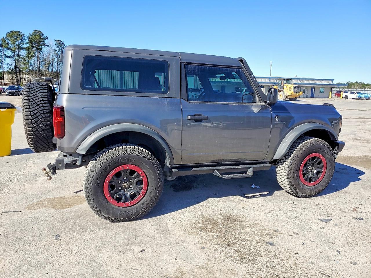 2022 Ford Bronco Base - Фото 3