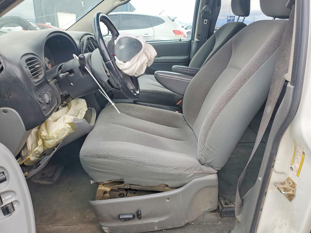 2005 Dodge Grand Caravan Sxt - Фото 7