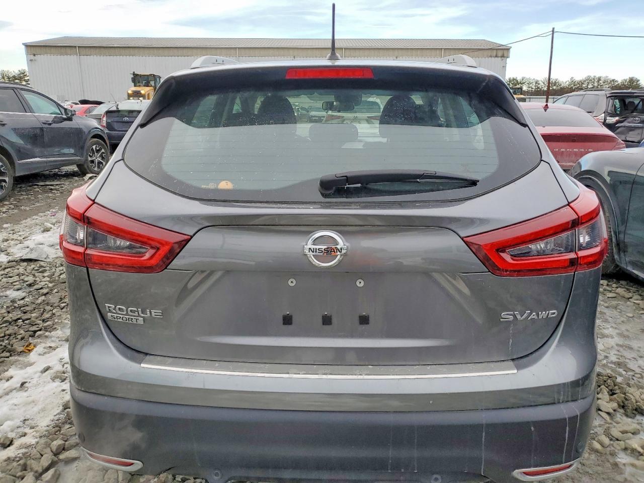 2020 Nissan Rogue Sport S - Image 6