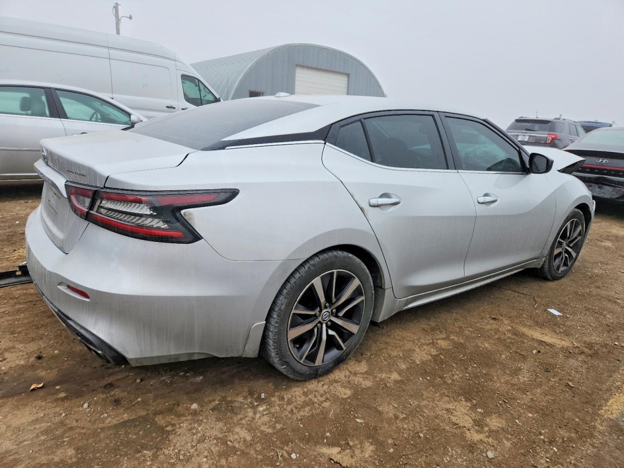 2019 Nissan Maxima S - Image 3