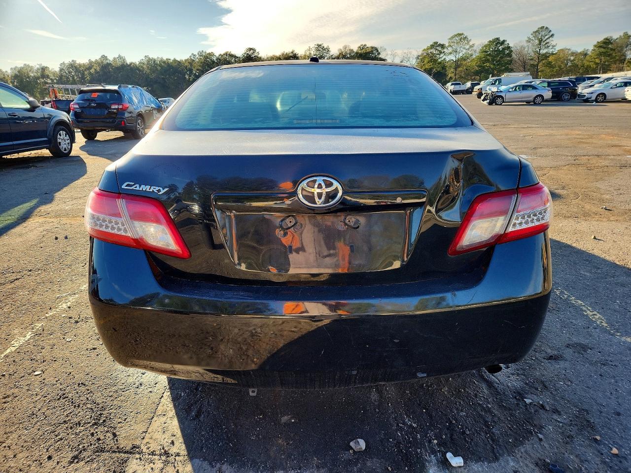 2010 Toyota Camry Base - Image 6