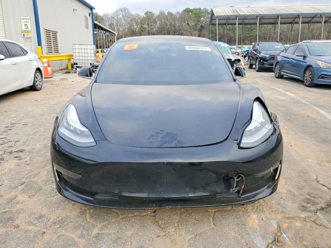 2018 Tesla Model 3 - Фото 5