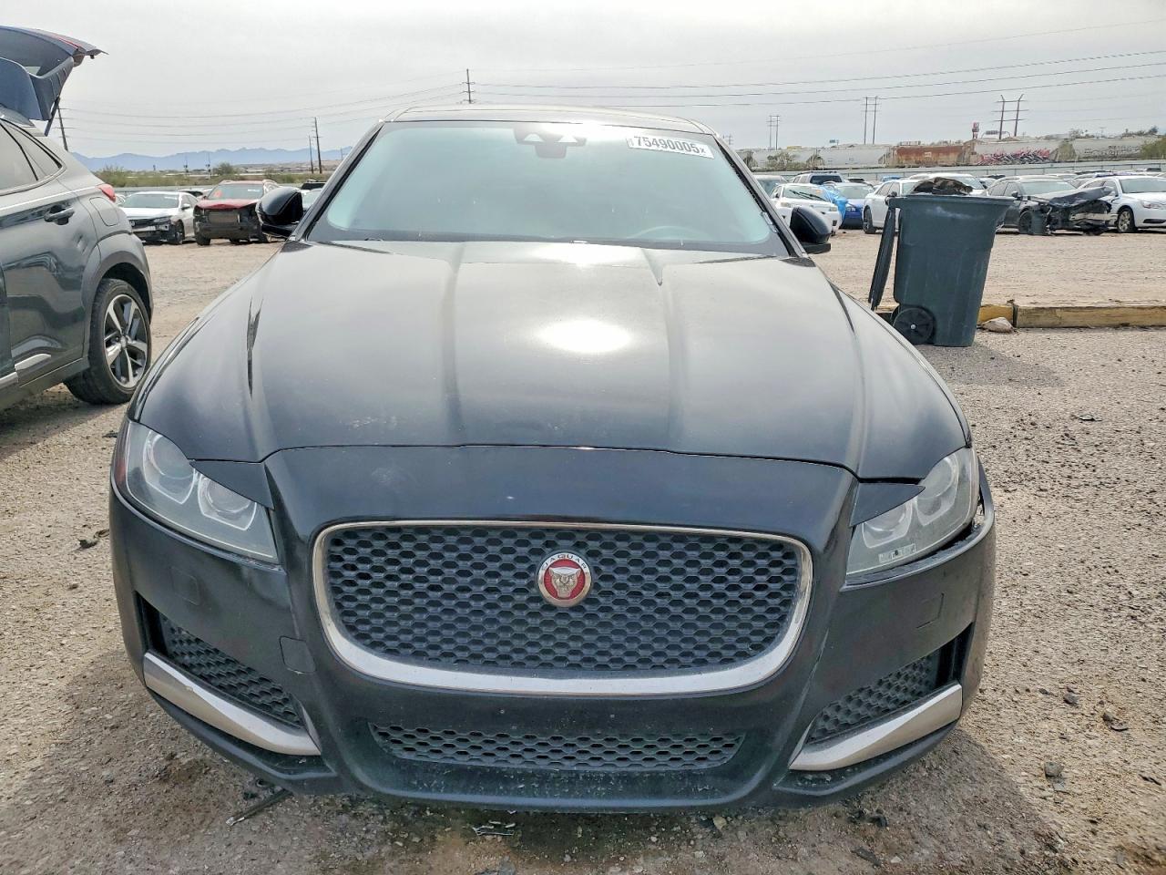 2019 Jaguar Xf Premium - Фото 5
