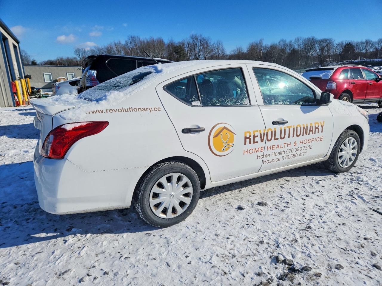 2019 Nissan Versa S - Фото 3